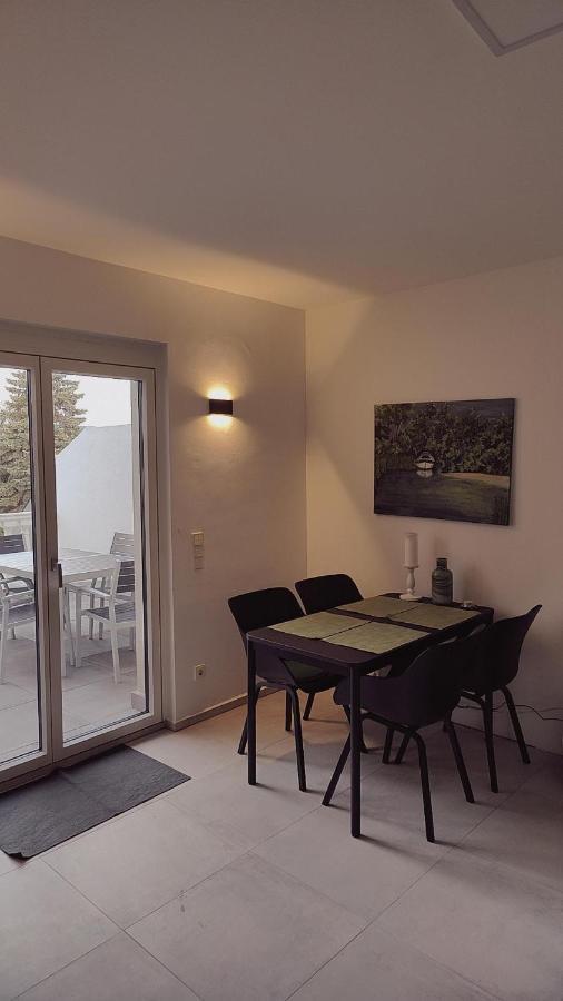 Spa Residenz Neusiedl Appartments Нойзидль-ам-Зе Экстерьер фото